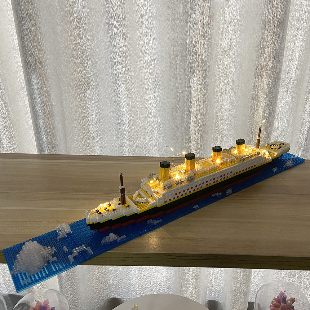 Exquisite Titanic Micro Mini B - огляд і ціна Science Olympiad