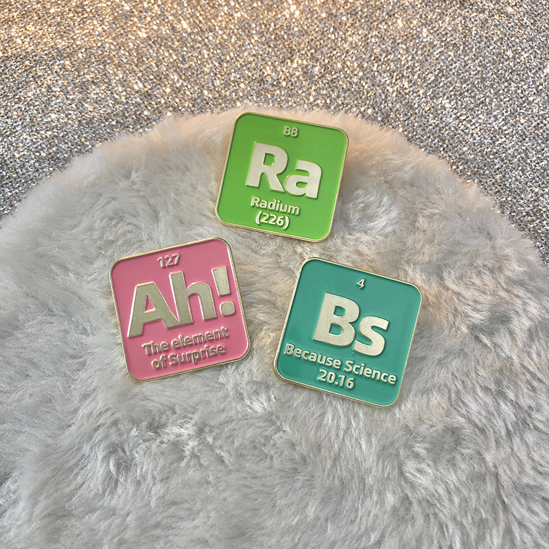 Periodic Table Enamel Pin Cust - огляд і ціна Science Buddies