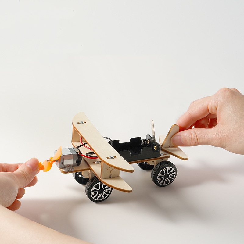 DIY Assembled Electric Glider  - огляд і ціна Science And Hobby