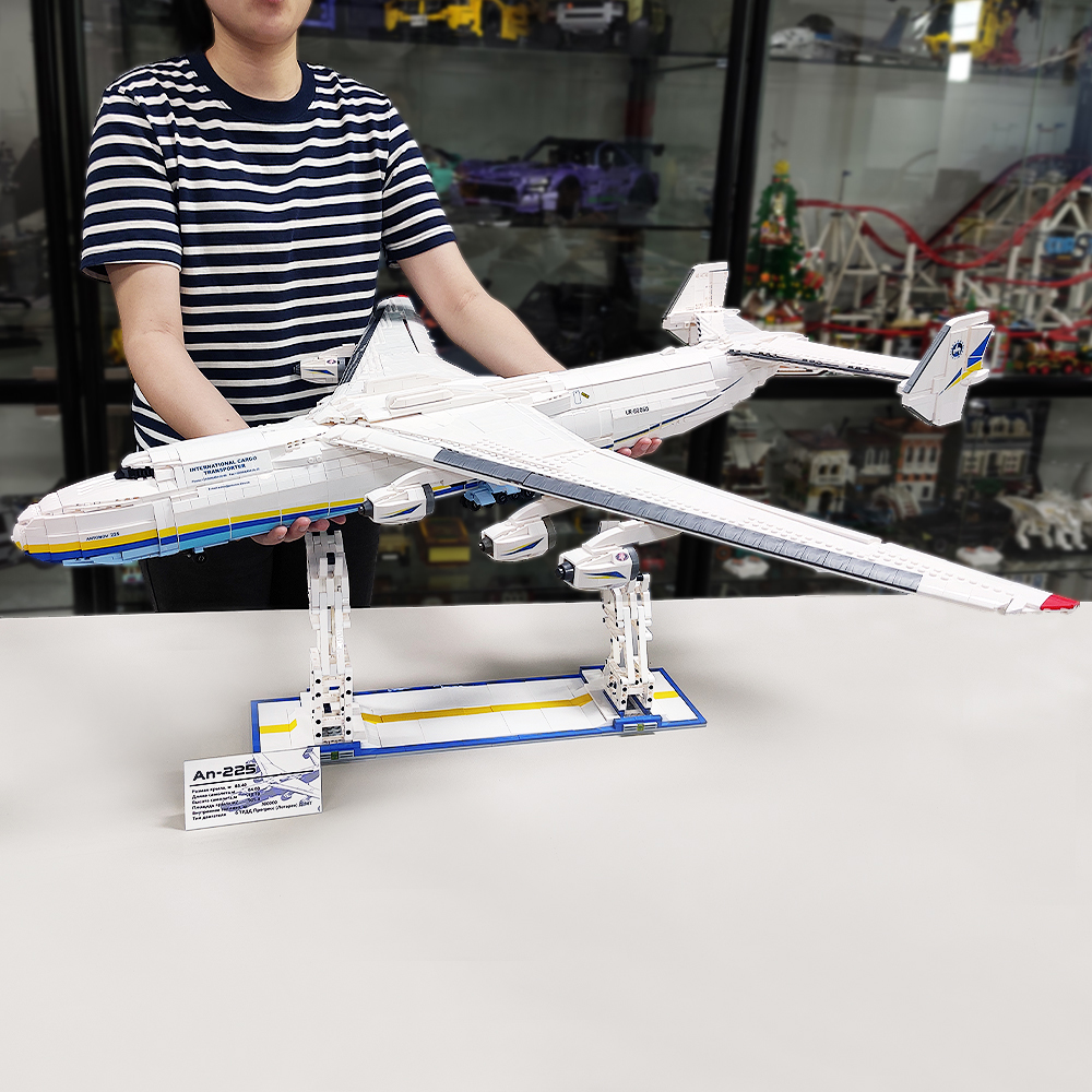 AN-225 Large Transport Aircraf - огляд і ціна Science Olympiad